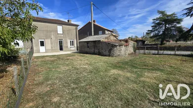 Maison traditionnelle à Mauges-sur-Loire (49410)