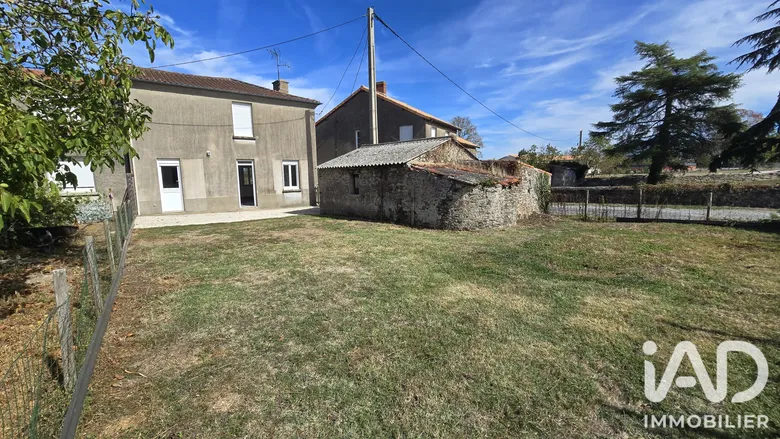 Maison 3 pièces 75 m² · à Mauges-sur-Loire · 74,9 m² · 650 €/mois