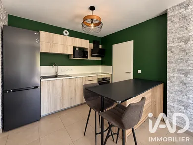 Appartement à Pont-Évêque (38780)
