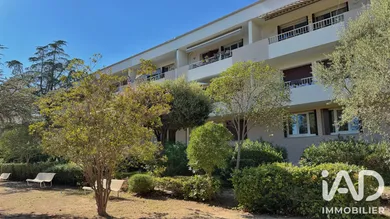 Appartement à Toulon (83100)