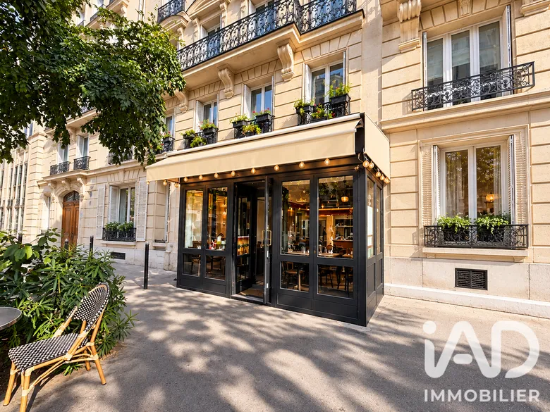 Local commercial 80 m² · à Paris · 80 m² · 224 000 €