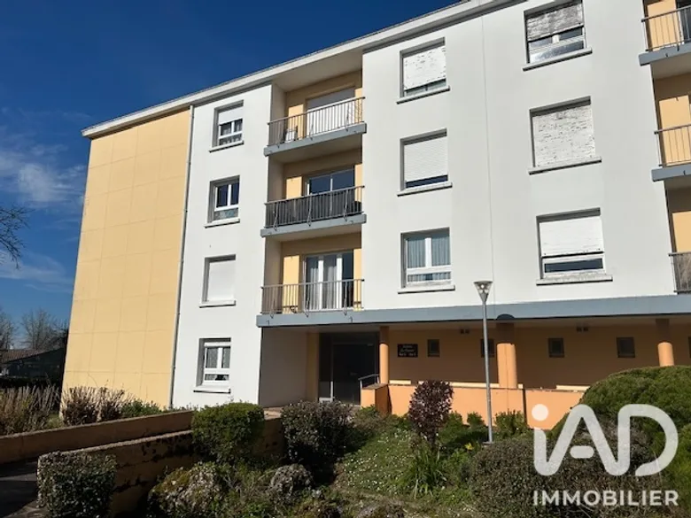 Appartement 4 pièces 75 m² · à Challans · 75 m² · 137 000 €