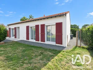 Maison à Essarts-en-Bocage (85140)