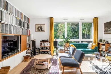 Duplex in Chaville (92370)