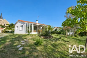 Maison à La Merlatière (85140)