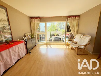 Appartement à Noisiel (77186)