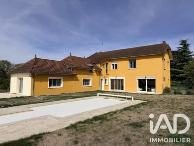 Demeure à Autun (71400)
