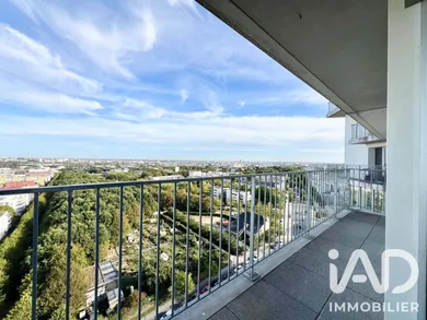 Apartment in Rennes (35000)