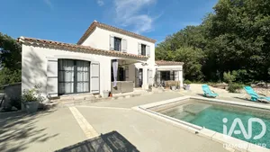 Maison à Robion (84440)