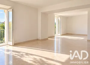 Maison de ville à Fréjus (83600)