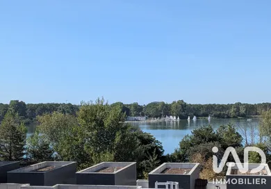 Apartment in Bordeaux (33300)
