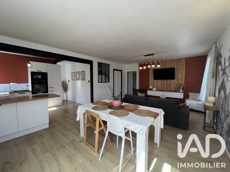 Maison 5 pièces 116 m² · à Lesneven · 116,4 m² · 219 000 €