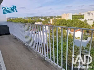 Apartment in L'Île-Saint-Denis (93450)