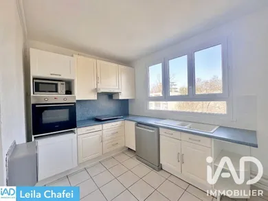 Apartment in Chilly-Mazarin (91380)