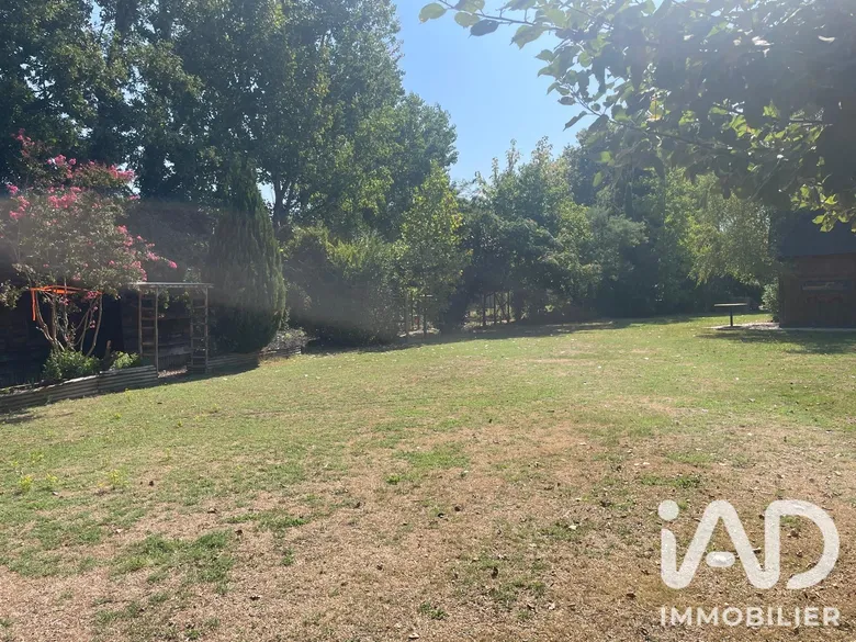 Terrain 1644 m² · à Montech · 159 000 €