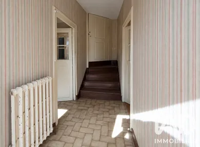 Townhouse in Saint-Aignan (41110)