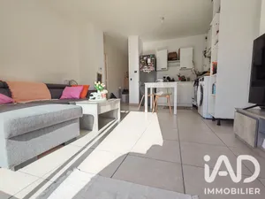 Appartement à L'Isle-d'Abeau (38080)