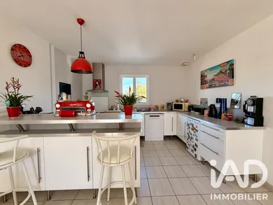 Maison à Ambarès-et-Lagrave (33440)