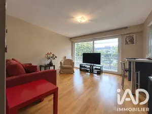 Apartment in Vannes (56000)