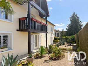 House in Champdeuil (77390)