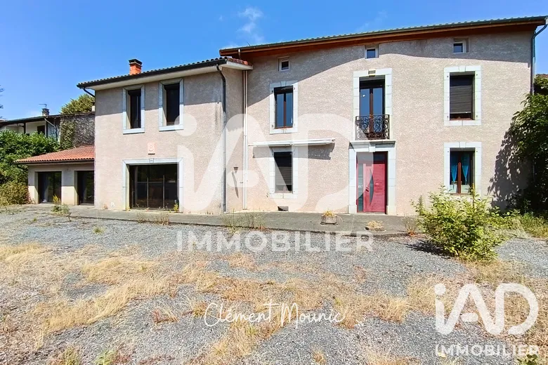 Maison 10 pièces 262 m² · à Lannemezan · 262 m² · 258 900 €