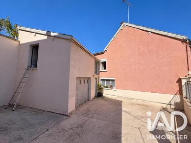 Maison de village à Mailly-Champagne (51500)