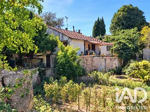 Park home in Aigues-Vives (30670)