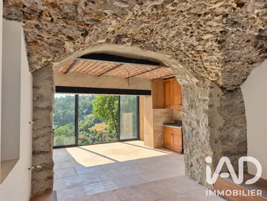 Maison de campagne à Roquebrun (34460)