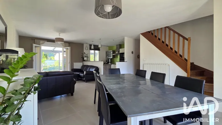 Maison 7 pièces 160 m² · à Prosnes · 160 m² · 329 000 €