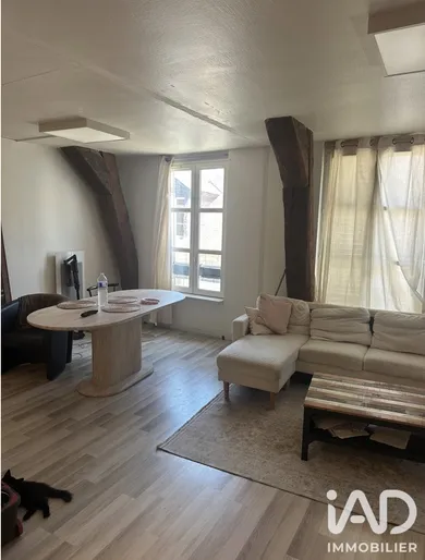 Immeuble à Compiègne (60200)