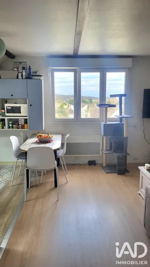 Apartment in Pontoise (95300)