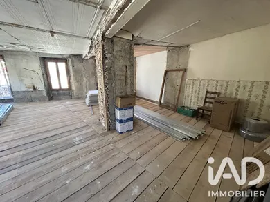 Apartment in Hauts de Bienne (39400)
