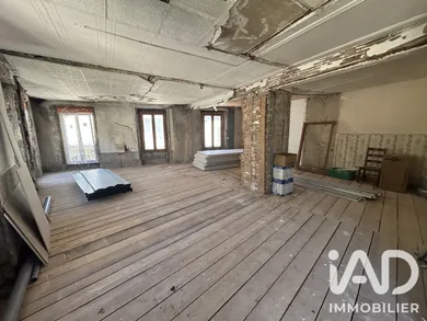 Apartment in Hauts de Bienne (39400)