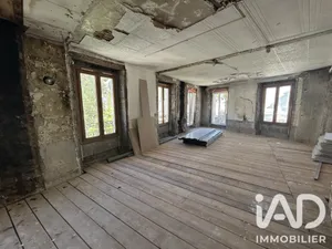 Apartment in Hauts de Bienne (39400)