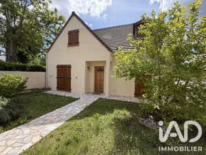 Maison à Moncourt-Fromonville (77140)