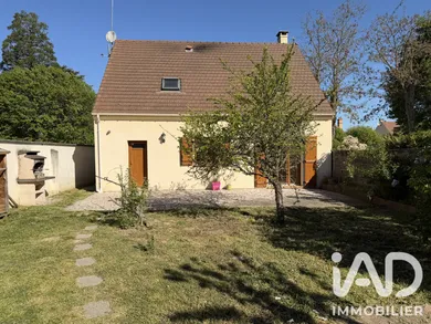 Maison à Moncourt-Fromonville (77140)