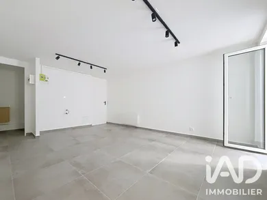 Boutique/Local commercial à Saint-Germain-en-Laye (78100)