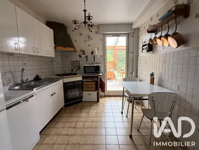 Maison à Lille (59160)