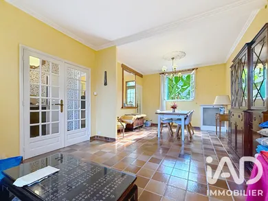 Maison à Viroflay (78220)