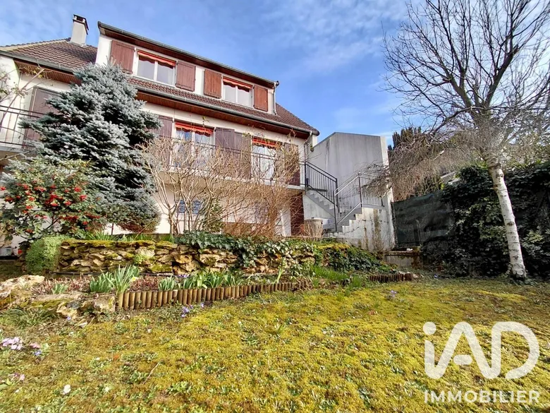 Maison 6 pièces 120 m² · à Fresnes · 120 m² · 449 000 €