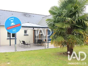 House in Cossé-le-Vivien (53230)