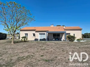 Maison à Chemillé-en-Anjou (49120)