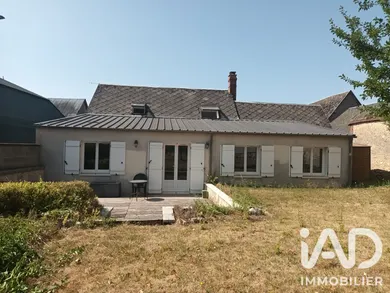 Maison de campagne à Le Gault-Saint-Denis (28800)