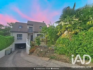 Townhouse in Périgny (94520)
