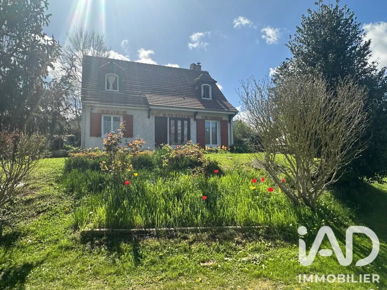 Maison 6 pièces 117 m² · à Bézu-Saint-Éloi · 117 m² · 259 000 €