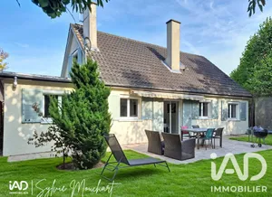 Maison à Le Mesnil-Saint-Denis (78320)