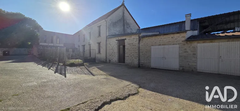 Maison 6 pièces 141 m² · à Longuesse · 141 m² · 270 000 €