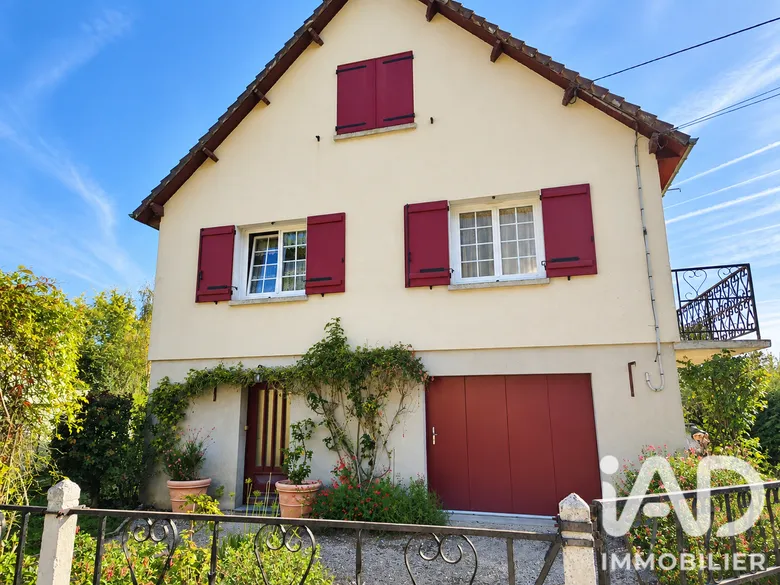 Maison 5 pièces 110 m² · à Cloyes-les-Trois-Rivières · 109,5 m² · 159 000 €