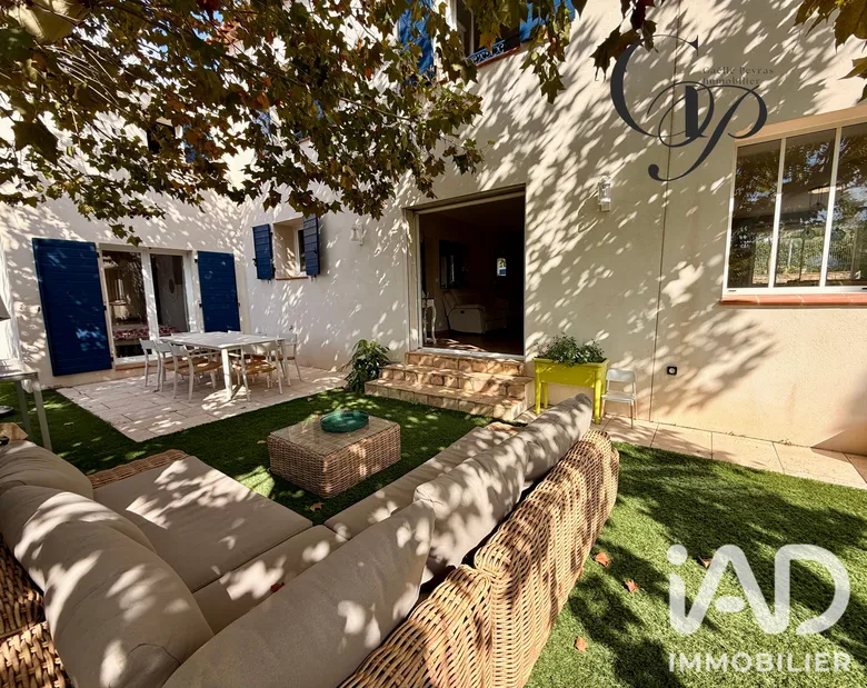 Maison 7 pièces 273 m² · à Six-Fours-les-Plages · 273 m² · 1 375 000 €