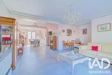 Maison à Champigny-sur-Marne (94500)